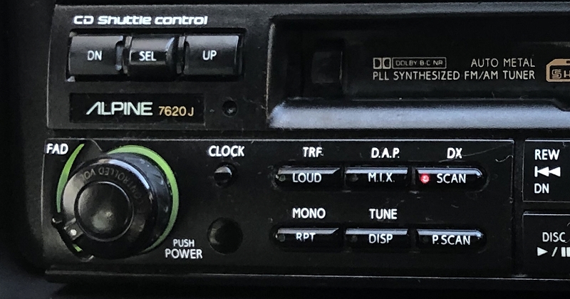 �A���p�C��7620J�@�{�����[���m�u